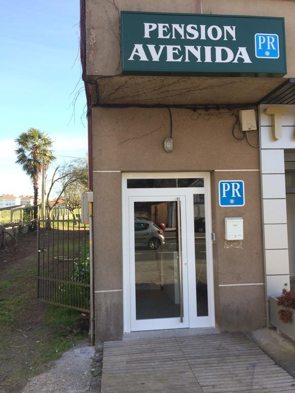 Pension Avenida أو بيدروزو المظهر الخارجي الصورة